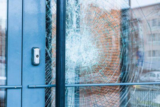 Sliding Door Broken Glass | (877) 299-9179 | 24hr Sliding Door Repair