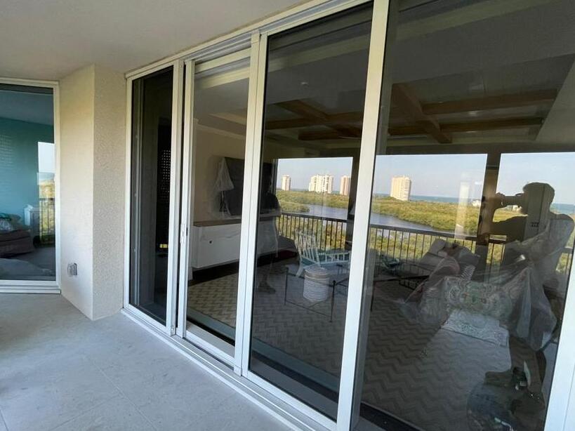 Sliding Door Repair in Sarasota